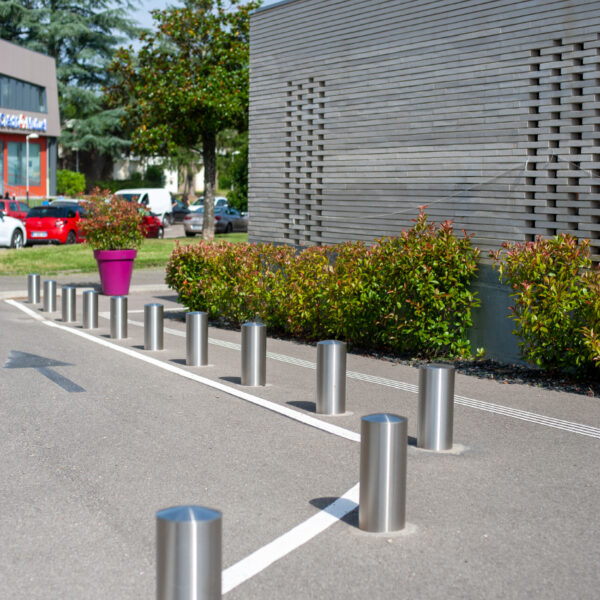 Mobilier urbain et équipements environnementaux